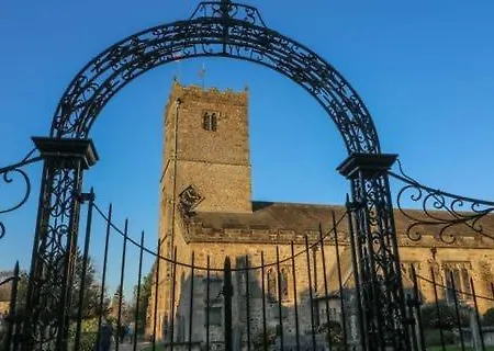 Churchgate Kirkby Lonsdale